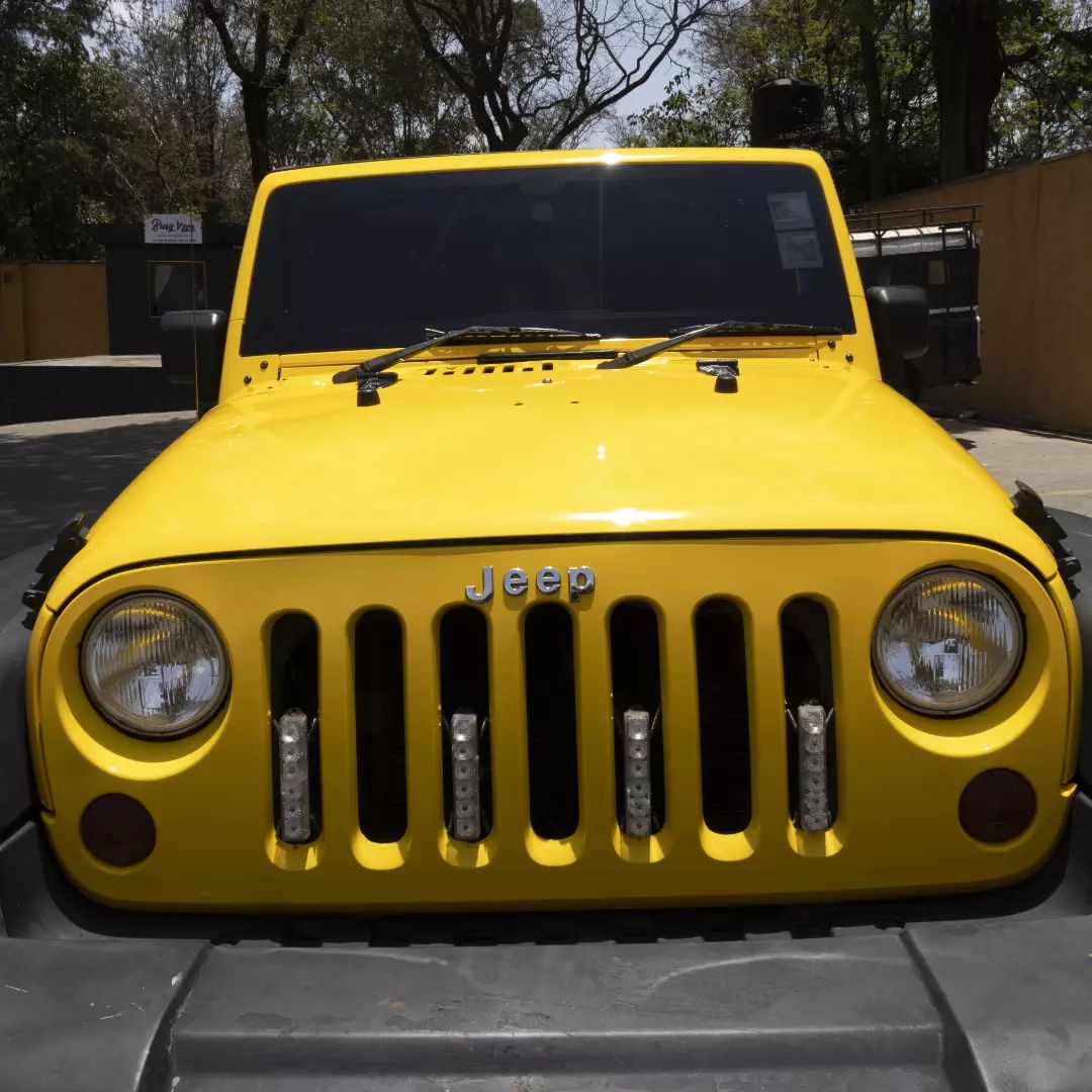 Luxury Jeep Car Wraps in Lagos